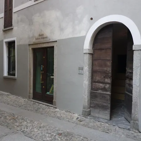 Cusius And Horta Apartmán